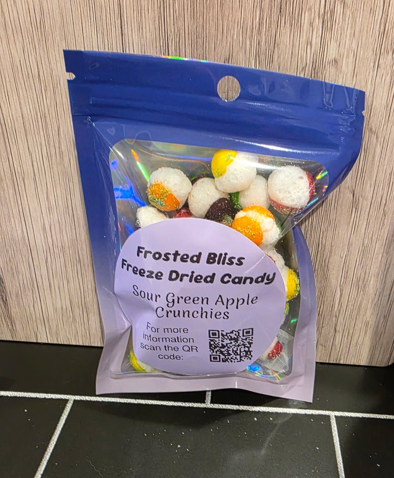 Frosted Bliss Freeze Dried Sour Green Apple Crunchies